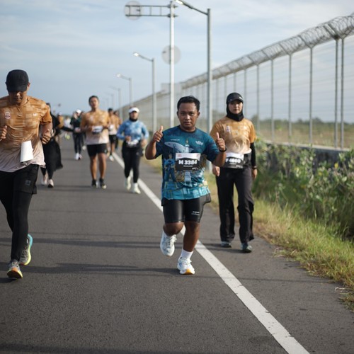 Race photo from KEDIRI HALF MARATHON 2026