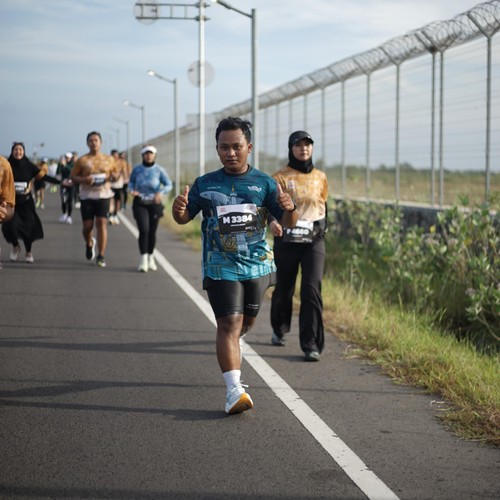 Race photo from KEDIRI HALF MARATHON 2026