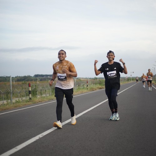 Race photo from KEDIRI HALF MARATHON 2026