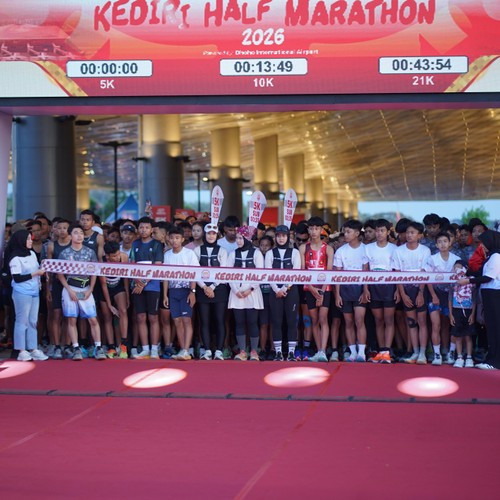 Race photo from KEDIRI HALF MARATHON 2026