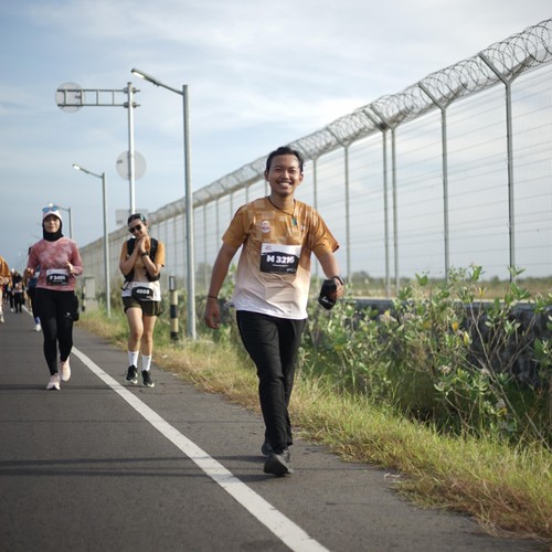 Race photo from KEDIRI HALF MARATHON 2026