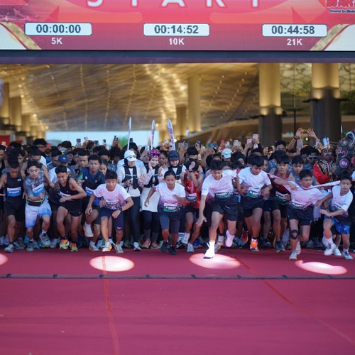 Race photo from KEDIRI HALF MARATHON 2026