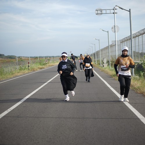 Race photo from KEDIRI HALF MARATHON 2026