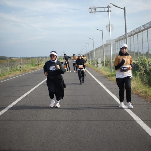 Race photo from KEDIRI HALF MARATHON 2026