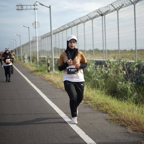 Race photo from KEDIRI HALF MARATHON 2026