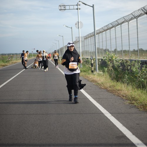 Race photo from KEDIRI HALF MARATHON 2026