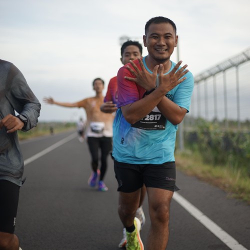 Race photo from KEDIRI HALF MARATHON 2026