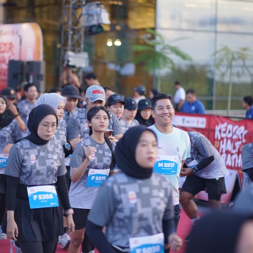 Race photo from KEDIRI HALF MARATHON 2026