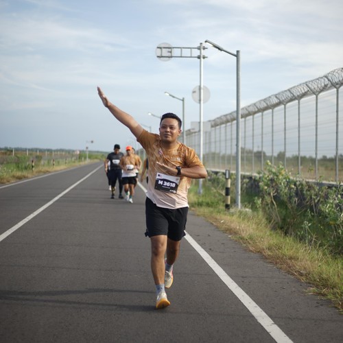 Race photo from KEDIRI HALF MARATHON 2026