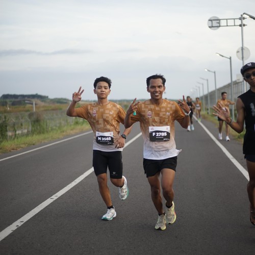 Race photo from KEDIRI HALF MARATHON 2026