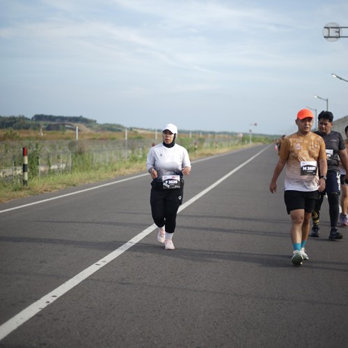 Race photo from KEDIRI HALF MARATHON 2026