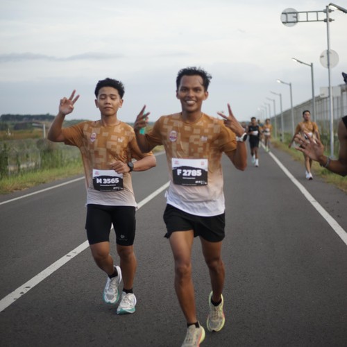 Race photo from KEDIRI HALF MARATHON 2026
