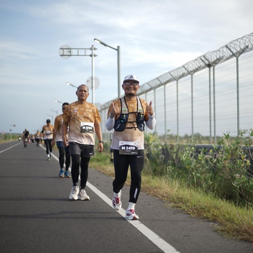 Race photo from KEDIRI HALF MARATHON 2026