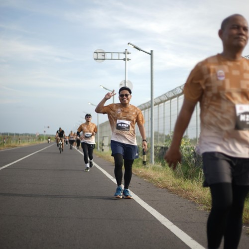 Race photo from KEDIRI HALF MARATHON 2026