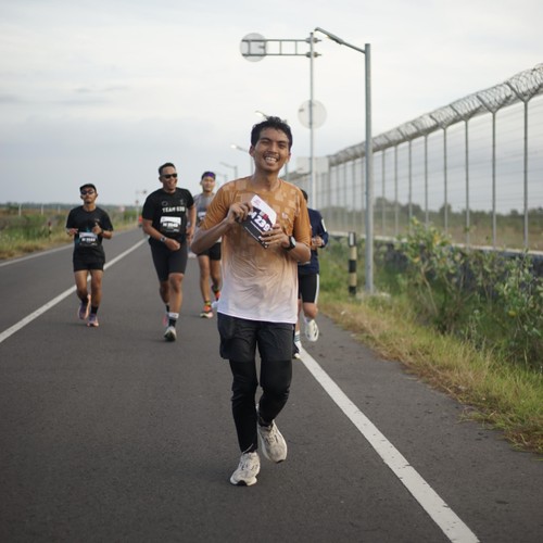 Race photo from KEDIRI HALF MARATHON 2026
