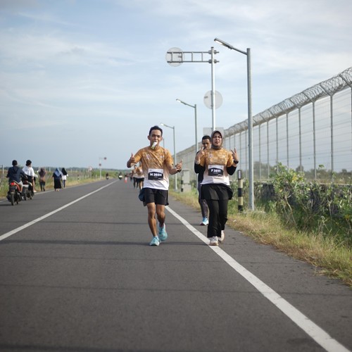 Race photo from KEDIRI HALF MARATHON 2026