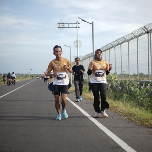 Race photo from KEDIRI HALF MARATHON 2026