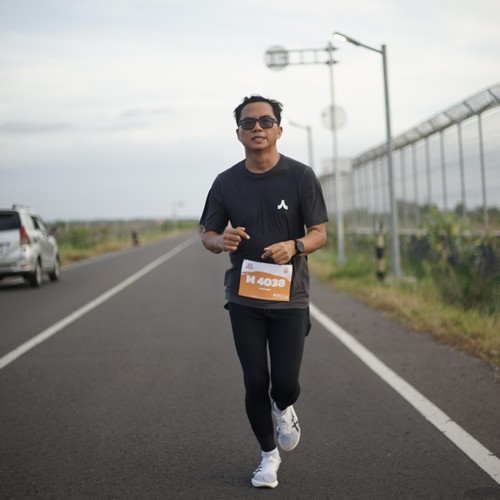 Race photo from KEDIRI HALF MARATHON 2026