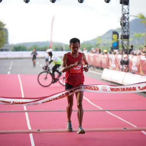 Race photo from KEDIRI HALF MARATHON 2026