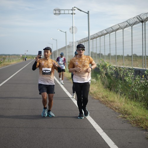 Race photo from KEDIRI HALF MARATHON 2026