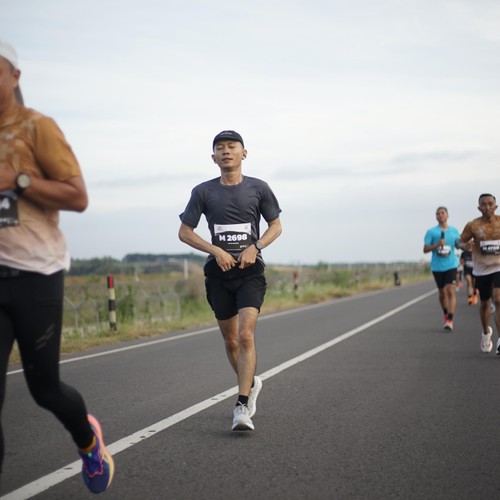 Race photo from KEDIRI HALF MARATHON 2026