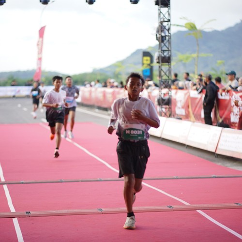 Race photo from KEDIRI HALF MARATHON 2026