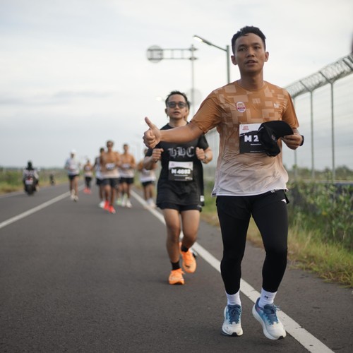 Race photo from KEDIRI HALF MARATHON 2026