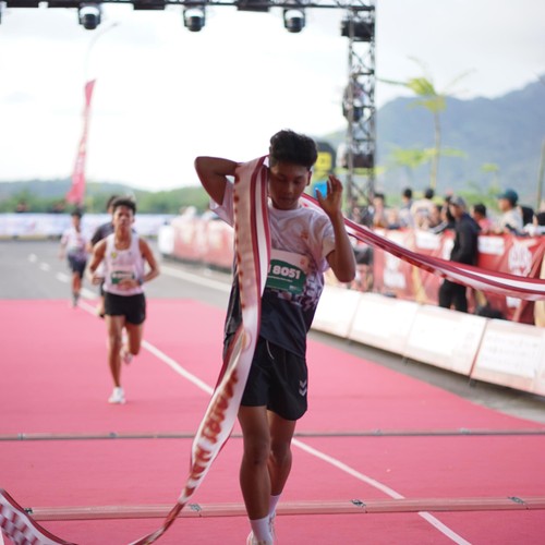 Race photo from KEDIRI HALF MARATHON 2026