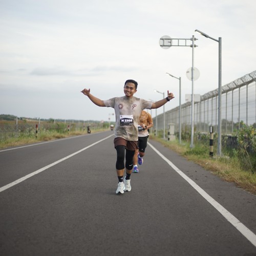 Race photo from KEDIRI HALF MARATHON 2026