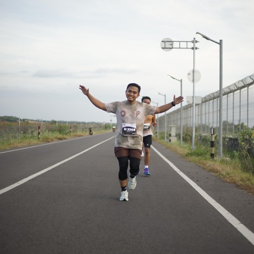 Race photo from KEDIRI HALF MARATHON 2026