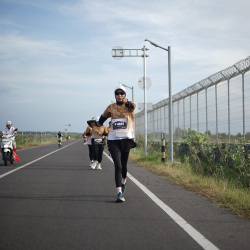 Race photo from KEDIRI HALF MARATHON 2026