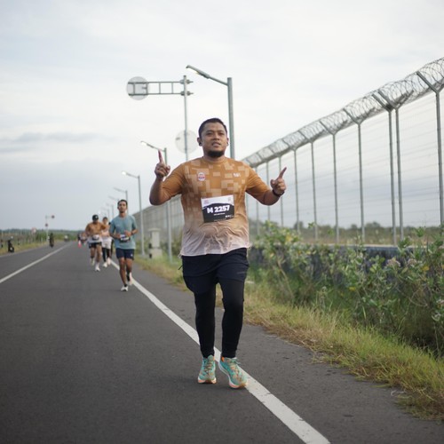 Race photo from KEDIRI HALF MARATHON 2026