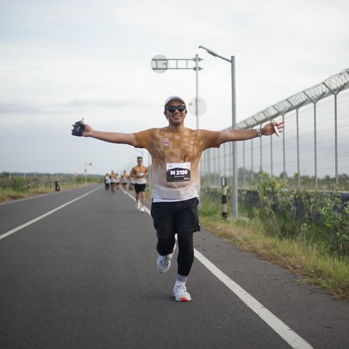 Race photo from KEDIRI HALF MARATHON 2026