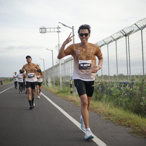 Race photo from KEDIRI HALF MARATHON 2026