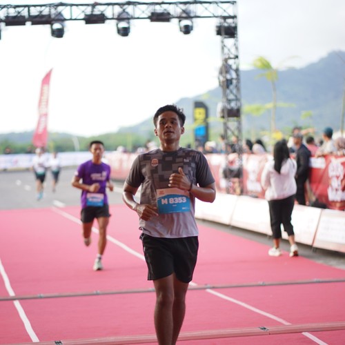 Race photo from KEDIRI HALF MARATHON 2026