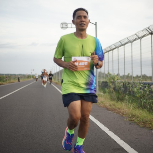 Race photo from KEDIRI HALF MARATHON 2026