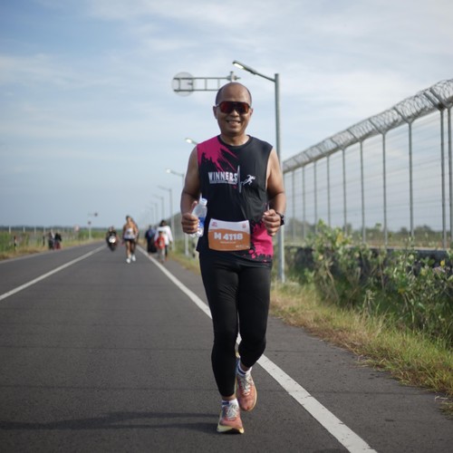 Race photo from KEDIRI HALF MARATHON 2026