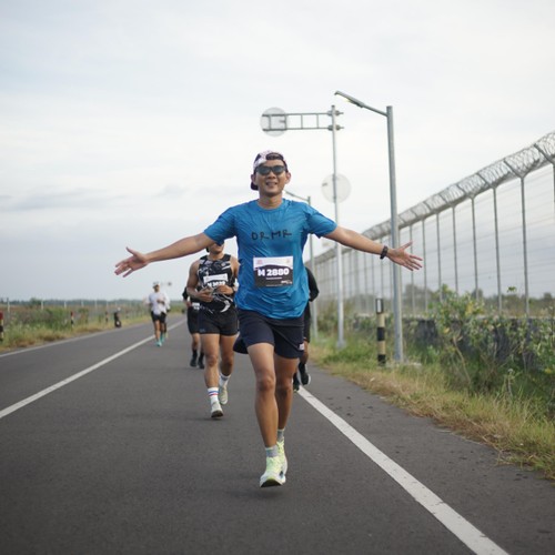 Race photo from KEDIRI HALF MARATHON 2026
