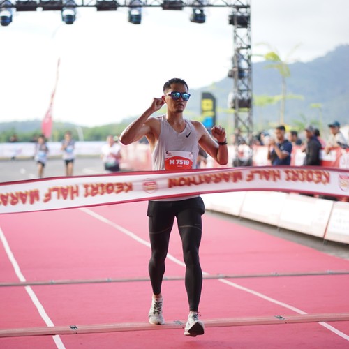 Race photo from KEDIRI HALF MARATHON 2026