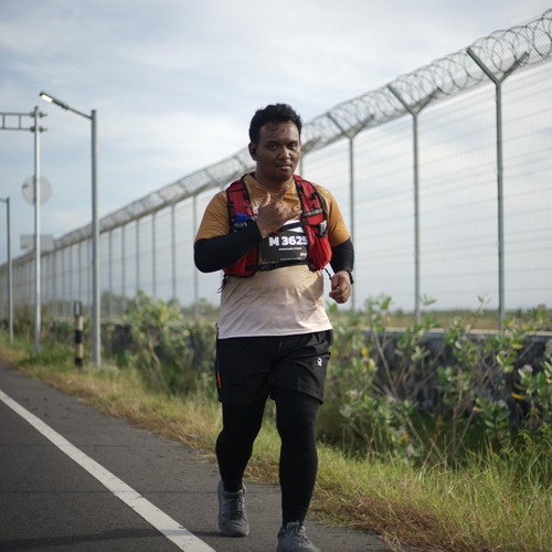 Race photo from KEDIRI HALF MARATHON 2026