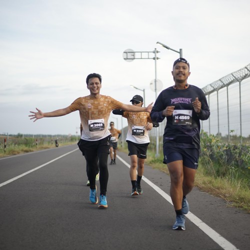 Race photo from KEDIRI HALF MARATHON 2026