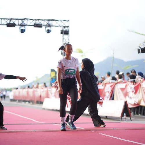 Race photo from KEDIRI HALF MARATHON 2026