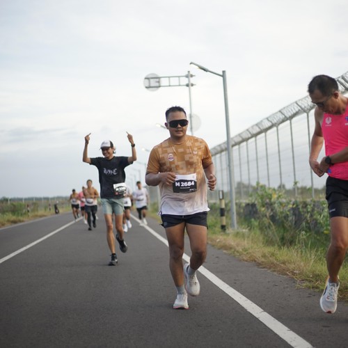Race photo from KEDIRI HALF MARATHON 2026