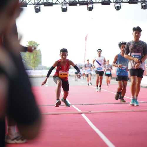 Race photo from KEDIRI HALF MARATHON 2026