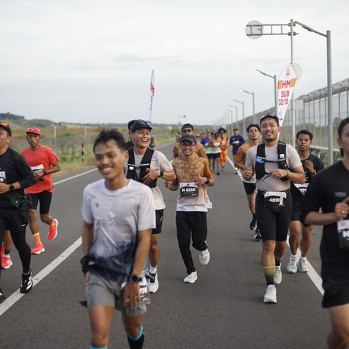 Race photo from KEDIRI HALF MARATHON 2026
