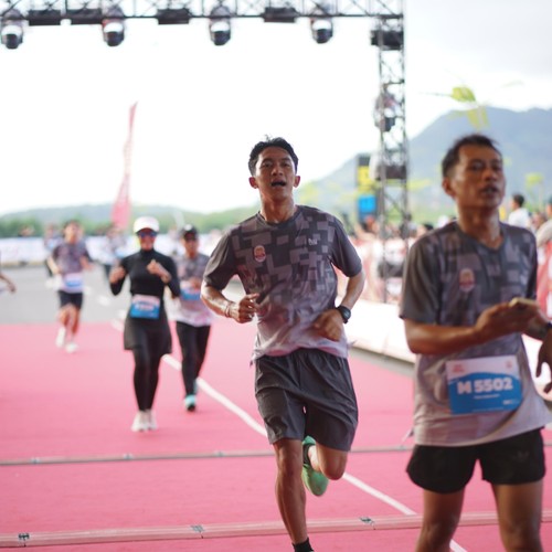 Race photo from KEDIRI HALF MARATHON 2026