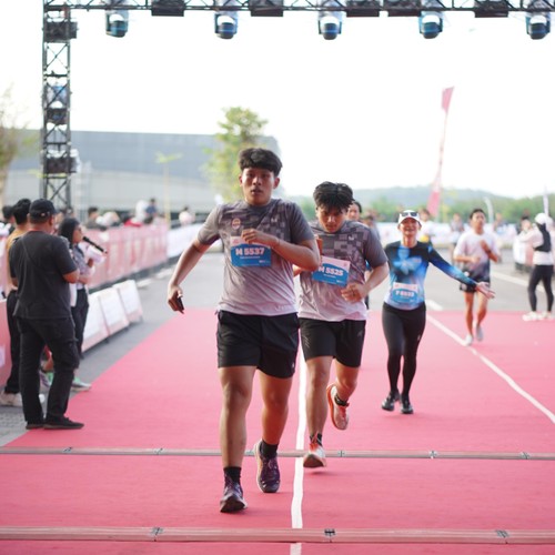 Race photo from KEDIRI HALF MARATHON 2026
