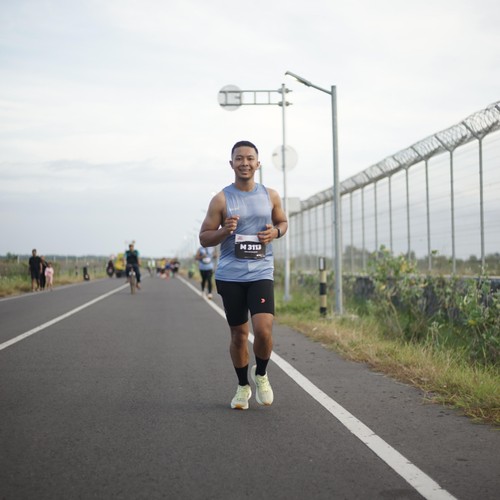 Race photo from KEDIRI HALF MARATHON 2026