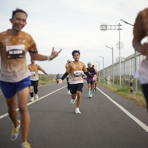 Race photo from KEDIRI HALF MARATHON 2026