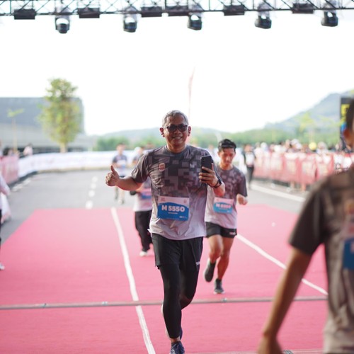 Race photo from KEDIRI HALF MARATHON 2026